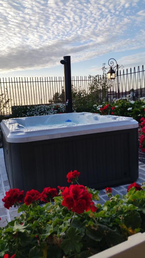 Casa Leandra Con Jacuzzi Vendégház Costa Adeje  Kültér fotó